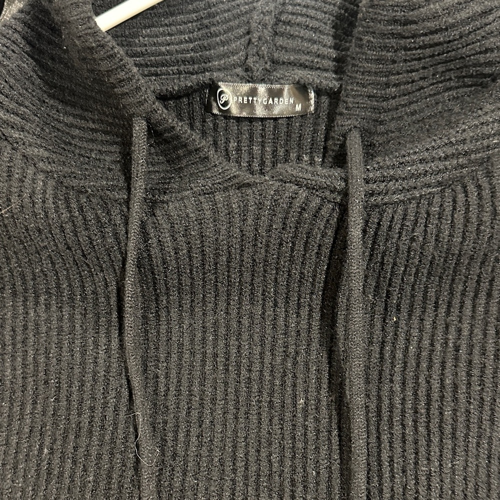 Elegant Black Knit Hoodie Sweater Dress - Picture 3 of 3
